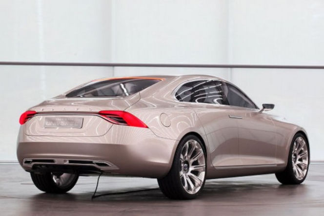 Volvo Concept Universe