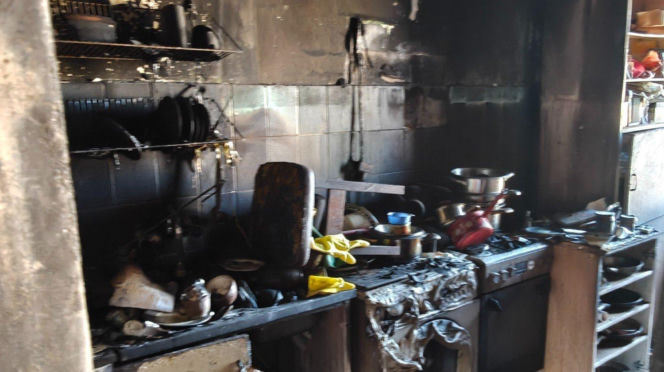 Rodzina pogorzelców z Kościana prosi o pomoc. Potrzebne środki na odbudowę mieszkania i leczenie