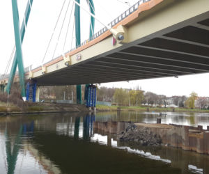 Zamknięty Most Uniwersytecki w Bydgoszczy. Co tam się teraz dzieje?