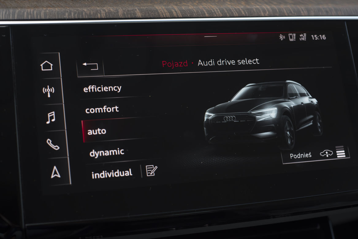 Audi e-tron 55 quattro
