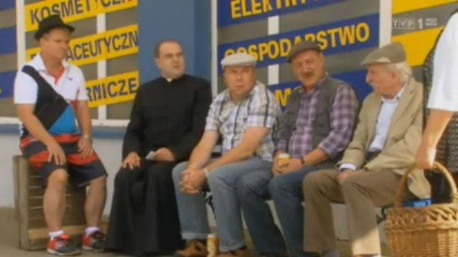 RANCZO 7 odc. 87. Pietrek (Piotr Pręgowski), proboszcz (Cezary Żak), Hadziuk (Bogdan Kalus), Solejuk (Sylwester Maciejewski), Stach Japycz (Franciszek Pieczka)