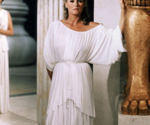 Ursula Andress straciła miliony! Dramat legendarnej dziewczyny Bonda