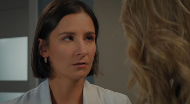 M jak miłość odc. 1931. Agnes (Amanda Mincewicz), Judyta (Paulina Chruściel)