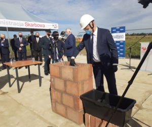 Uroczystość wmurowania kamienia węgielnego pod budowę Oddziału Celnego w Przemyślu 