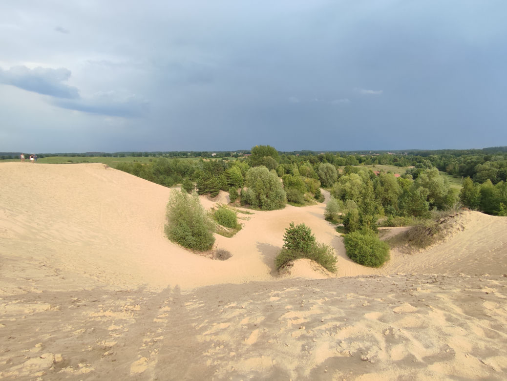 Stare Juchy jak Abu Zabi? Piaskowa góra na Mazurach przypomina egzotyczną pustynię [ZDJĘCIA]