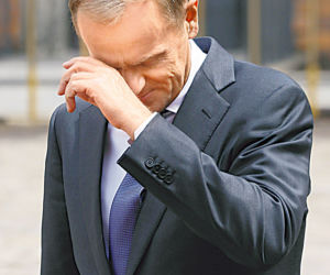 Radosław Sikorski: Tusk płakał po Kaczyńskim