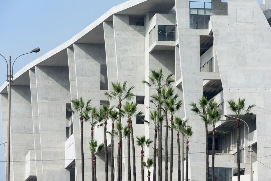 Grafton Architects: Yvonne Farrell i Shelley McNamara z Pritzker Prize 2020 [GALERIA]