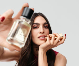 Idealne zapachy na walentynki. Te aromaty rozgrzeją każdą randkę 