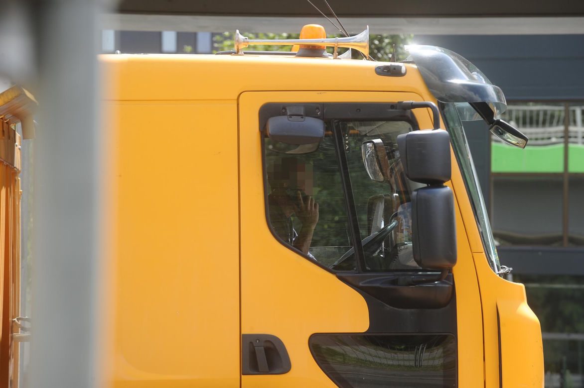 Kierowcy wściekli w korku a na budowie pusto