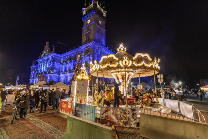 To najbardziej świąteczne miasto w województwie śląskim. Częściowo znajduje się w Małopolsce
