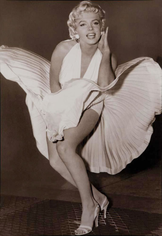 SOWI MOMENT A LA MARILYN MONROE.
