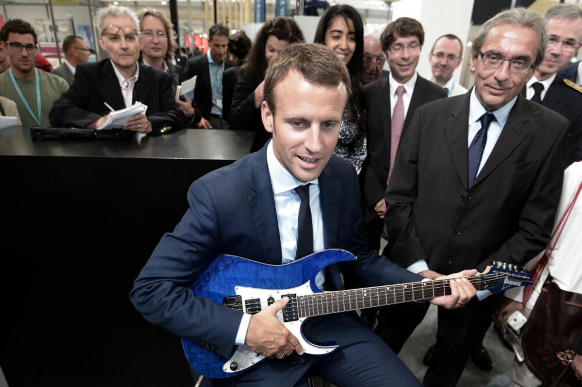 Prawda o Macronie ujawniona! Nie zgadniesz, co kupuje hurtowo perfumy i zlewa się nimi w hurtowych ilościach