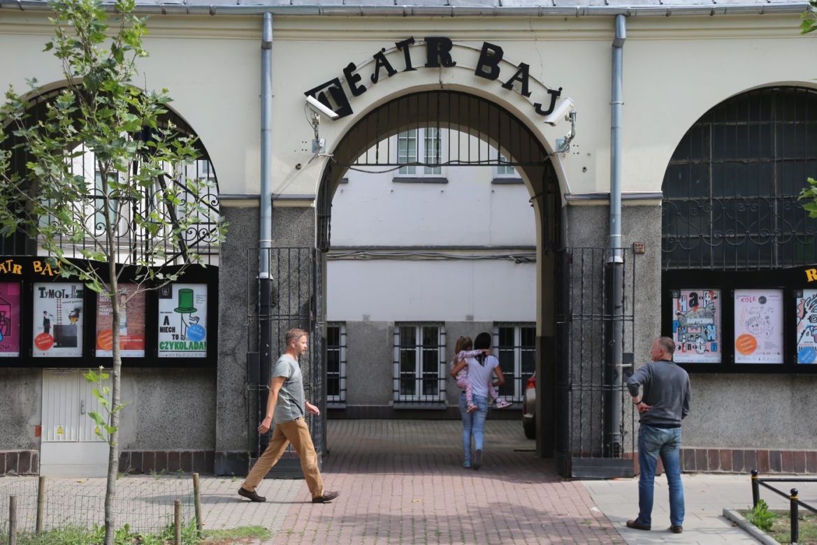 Remont teatru Baj i przedszkola