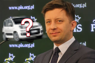 Czym jeździ Michał Dworczyk? Człowiek Morawieckiego ma skromny, miejski samochodzik