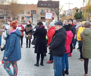 Ani jednej więcej. PROTEST w Starachowicach