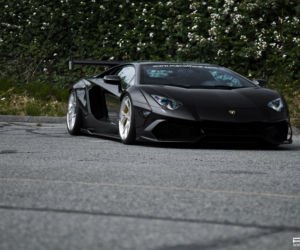 Lamborghini Aventador od SR Auto Group