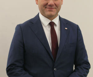 Karol Nawrocki ma nową radę. Siedmiu posłów wyróżnionych! Niektóre nazwiska zaskakują!