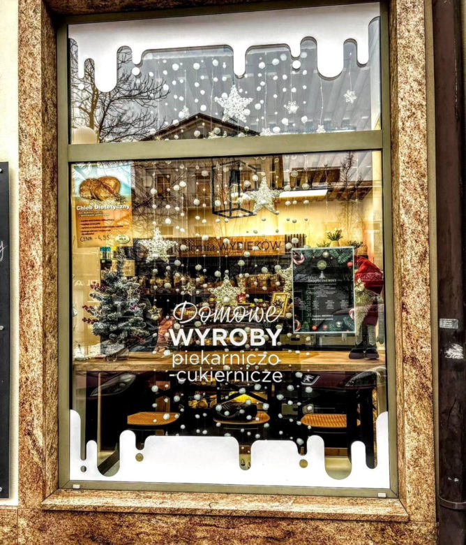 Siedleckie sklepy przed świętami ozdobiły swoje wnętrza bożonarodzeniowymi ozdobami