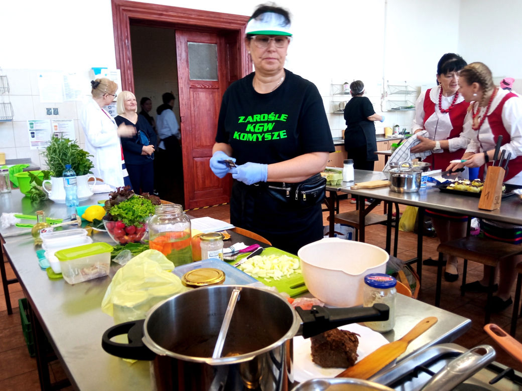 Konkurs kulinarny im. Wiktora Kulerskiego w grudziądzkim gastronomiku