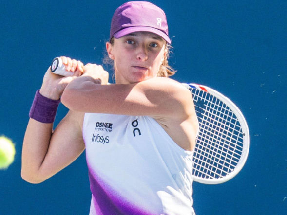 Kiedy gra Iga Świątek z Qinwen Zheng? O której godzinie mecz w US Open?