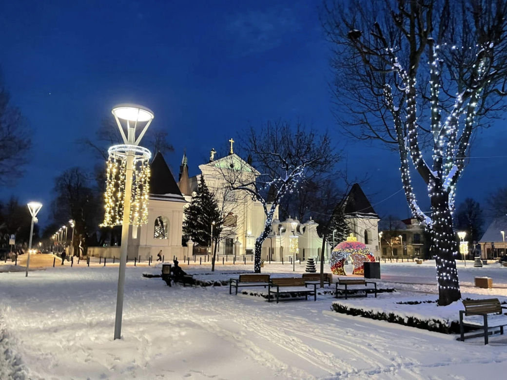 Świąteczne iluminacje w Węgrowie