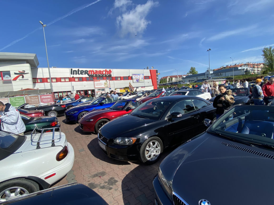 Start sezonu Cabrio Warmia&Mazury 2025 - Śniadanie z Intermarche Olsztyn 