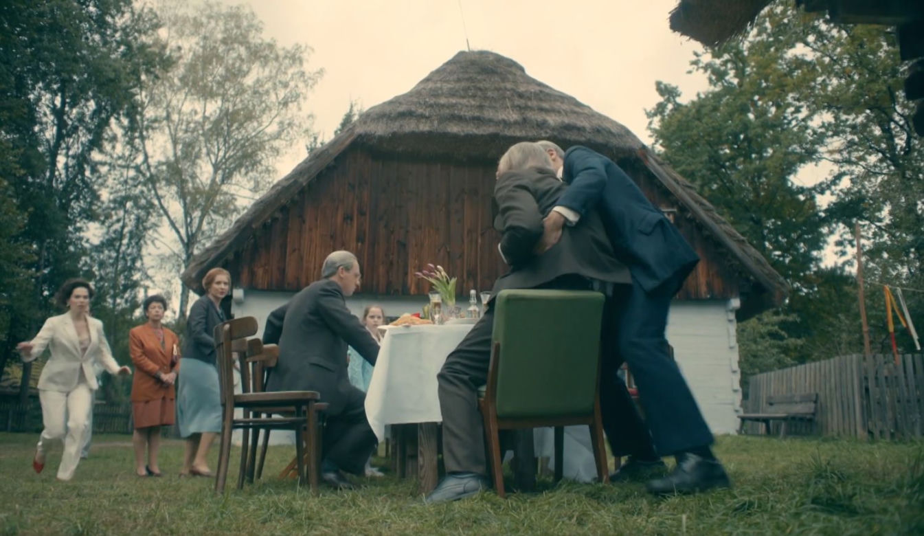 Stulecie Winnych 4, odc. 49: Władek (Arkadiusz Janiczek), Michelle (Maria Pawłowska)