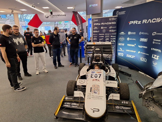 Roboty w natarciu. W Jasionce odbyła się kolejna edycja XChallenge