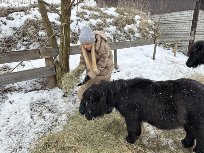 Joanna Krupa odwiedza schronisko dla zwierząt