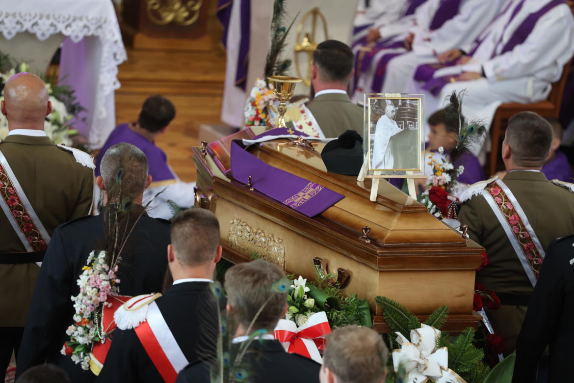Pogrzeb księdza Stanisława w Grzęsce