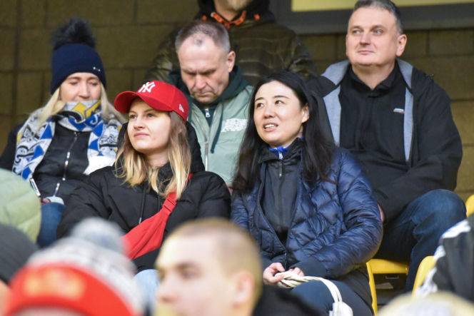 PRES Grupa Dewloperska Toruń - Abramczyk Polonia Bydgoszcz, zdjęcia kibiców i zawodników z pożegnania Adriana Miedzińskiego