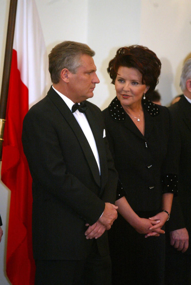 Wiśniewski z Mandaryną cofnęli nas do 2002