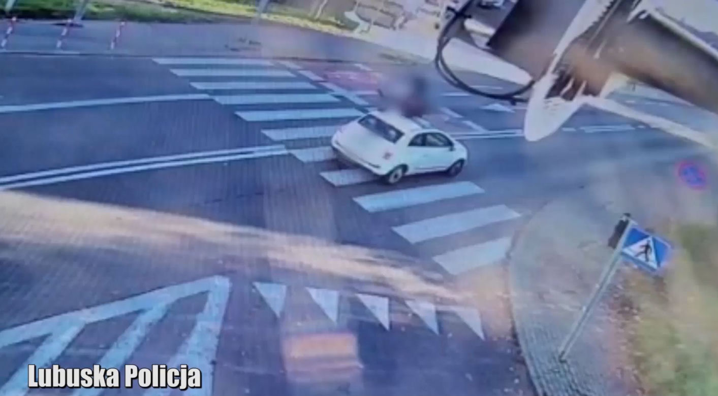 Kobieta huknęła w pieszych na przejściu w Zielonej Górze! Przerażający wypadek [ZDJĘCIA]