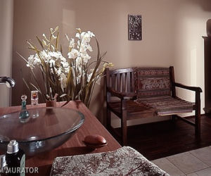 Sposób na orientalny salon. Meble indyjskie