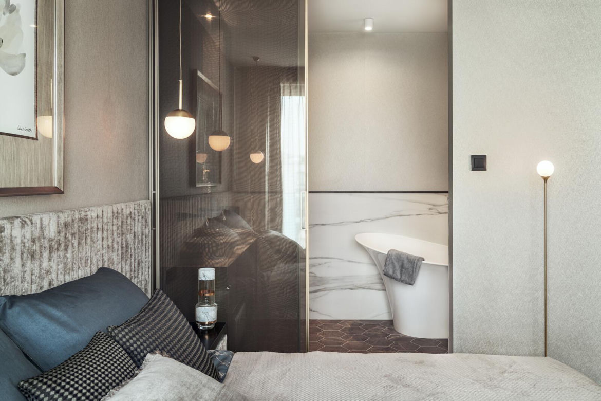 Styl modern classic we wnętrzu. Dyskretny luksus z widokiem na morze