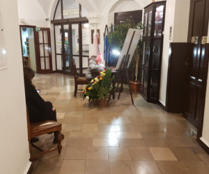Torunianie pamiętają o Pawle Adamowiczu. Masowo wpisują się do księgi kondolencyjnej
