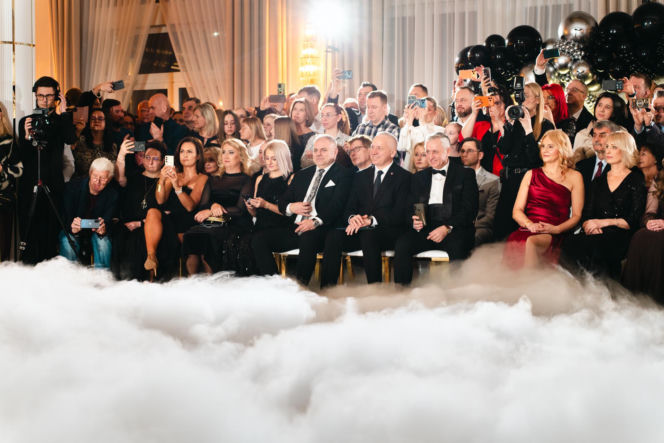 Studniówka 2026 młodzieży z IV LO im. Hetmana Stanisława Żółkiewskiego w Siedlcach