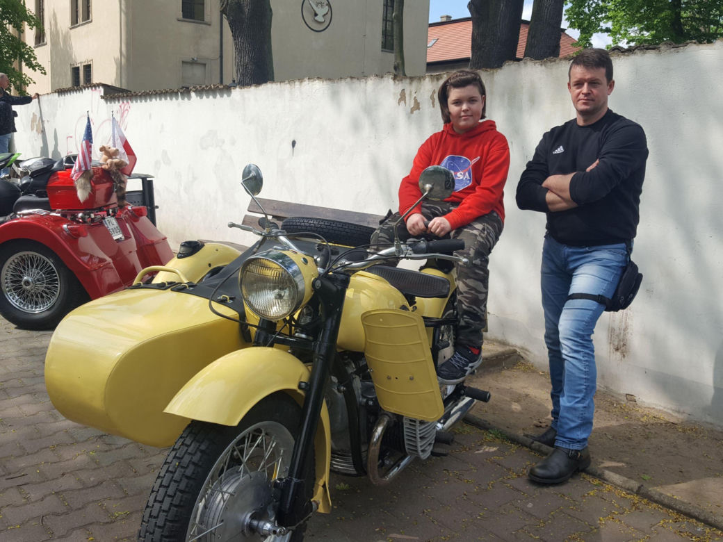 ​Setki motocyklistów na Wiosennym Święceniu Motocykli w Rydzynie