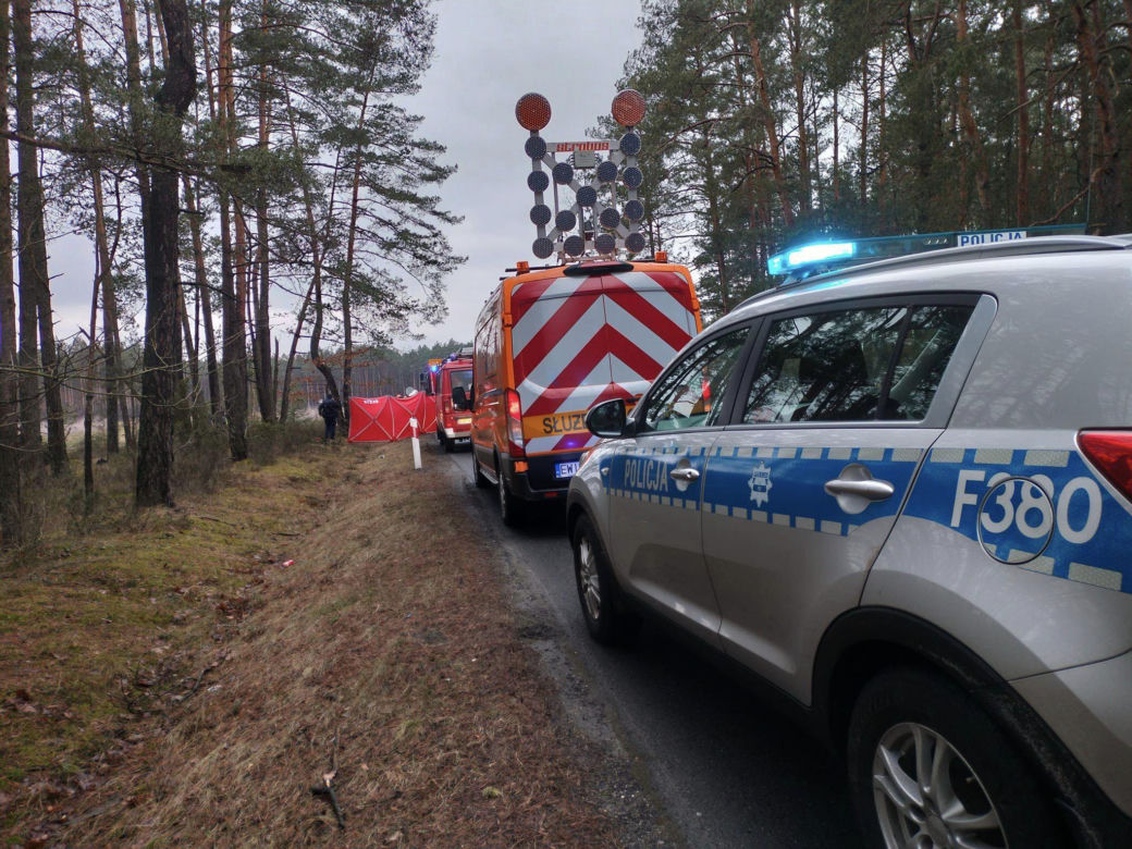 Tragiczny wypadek na DK 48. Wiktor był strażakiem. Jechał oddać krew
