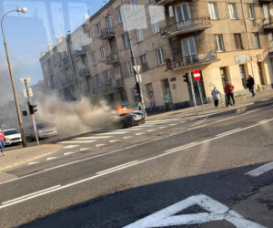 Pożar samochodu przy Rondzie Wiatraczna