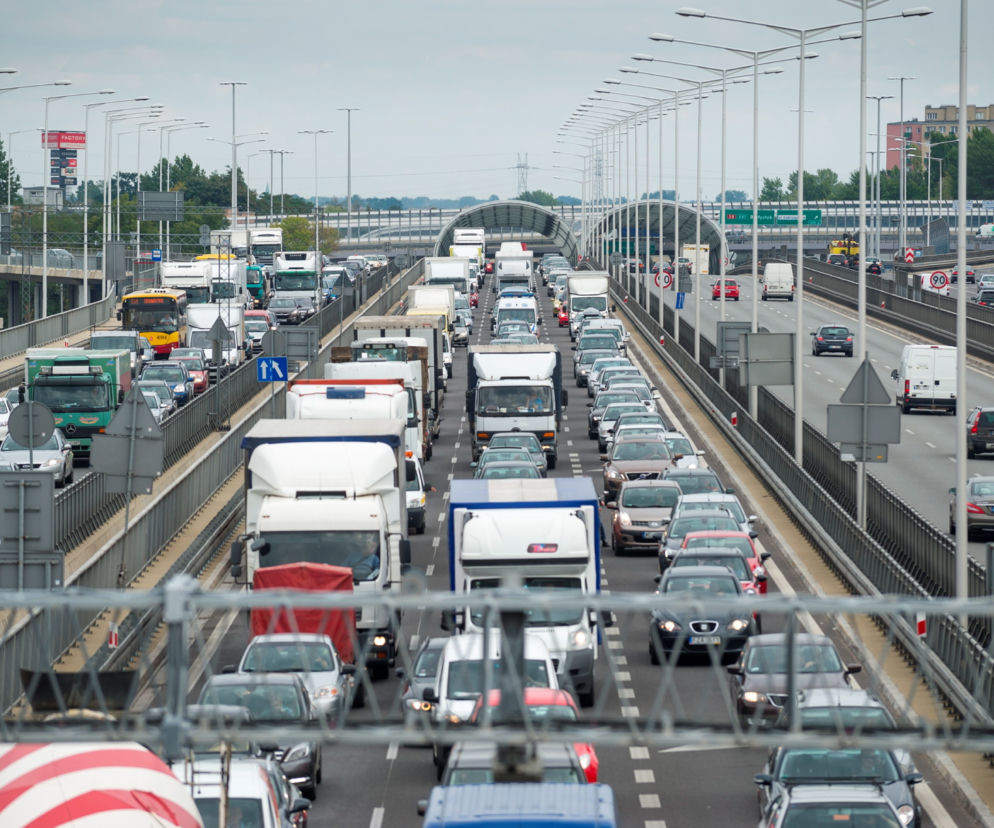 60 MLN KIEROWCÓW NA GROTA.