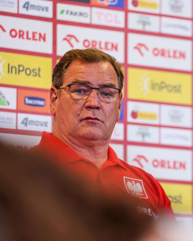 Jan Urban, Emmanuel Olisadebe i kadra
