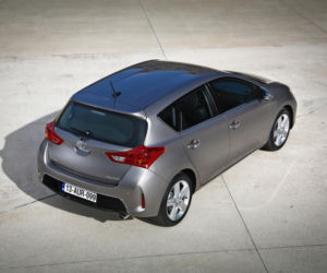 Toyota Auris II generacji