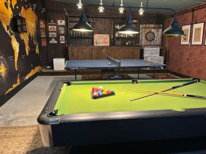 Remont drewnianej chaty w Bełdnie