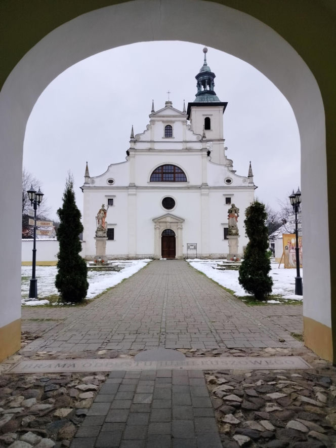 Pustelnia Złotego Lasu w Rytwianach
