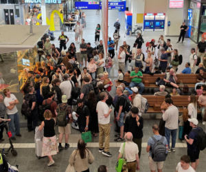 Kolejowy koszmar! Wszystkie pociągi nagle stanęły na dwie godziny