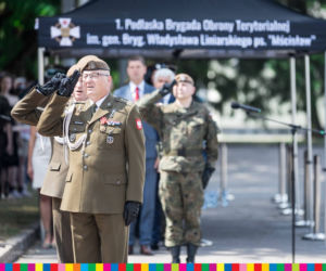 Wakacje z WOT. Nowi Terytorialsi z Podlasia złożyli przysięgę w Białymstoku [ZDJĘCIA]
