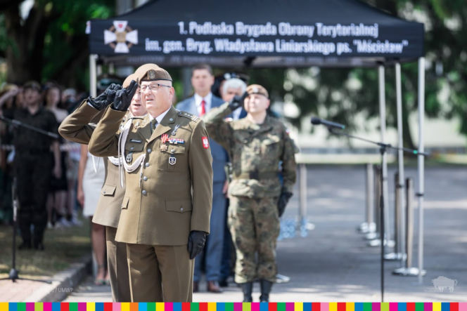 "Wakacje z WOT". Nowi Terytorialsi z Podlasia złożyli przysięgę w Białymstoku [ZDJĘCIA]