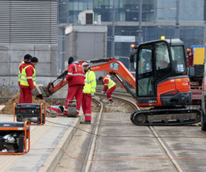 Tramwajarze budują i kupują na potęgę. Wydają pieniądze mimo kryzysu