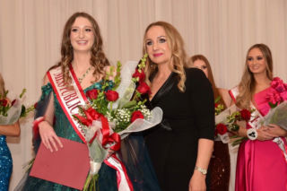 Ewa Rumińska o wyborach Królowej Parady 3 Maja w Chicago